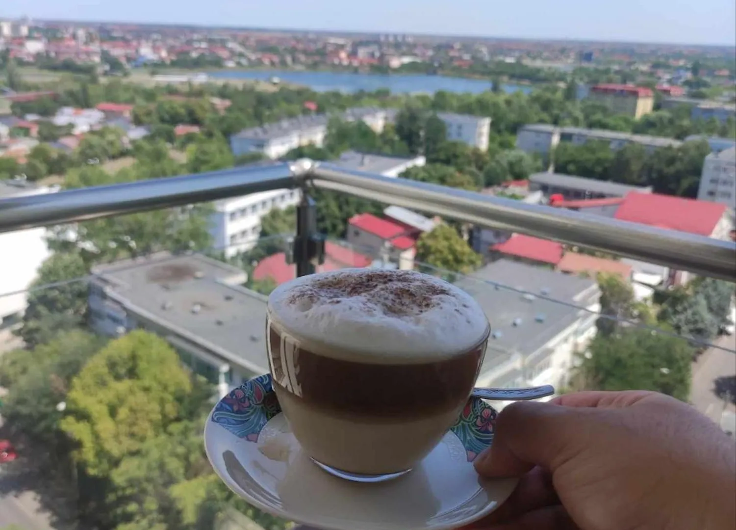 Lake View Luxury Palace Bucharest