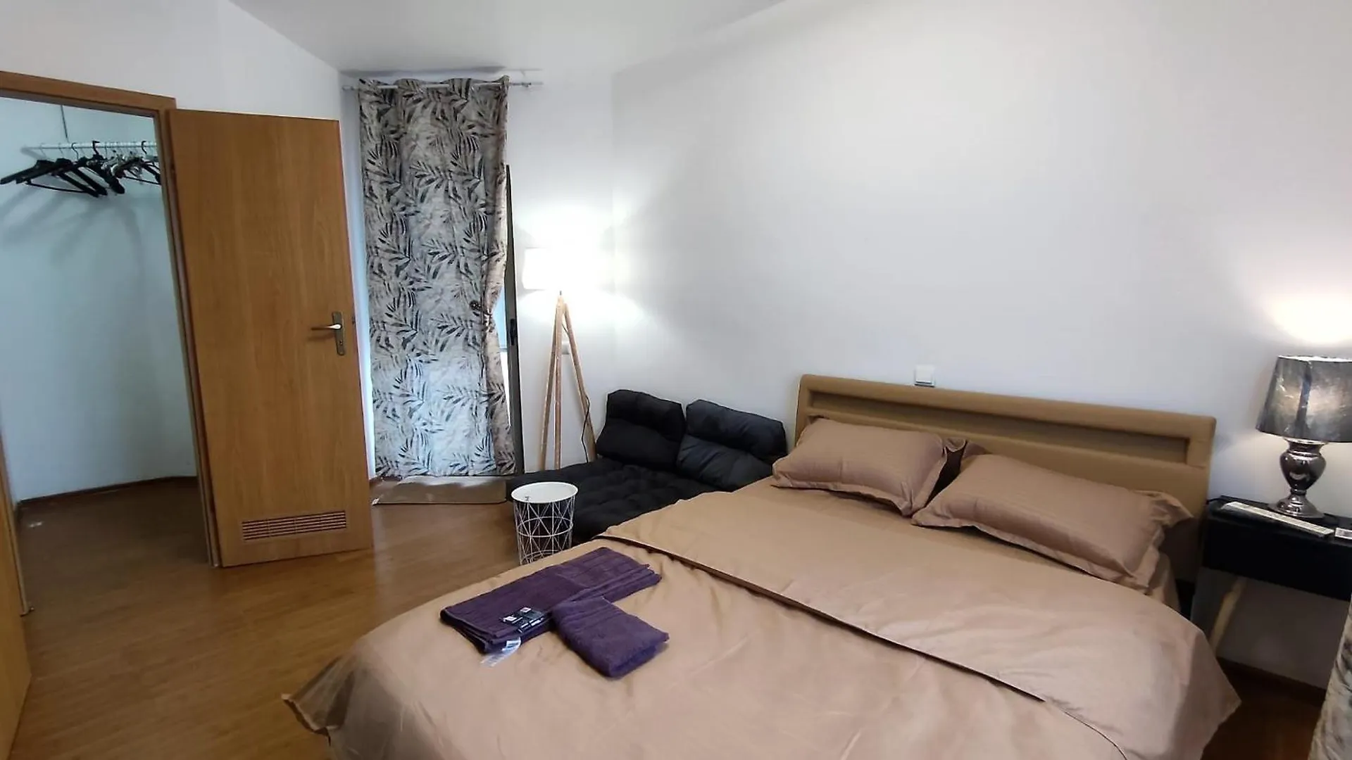 Apartment Lake View Luxury Palace Bucharest Romania