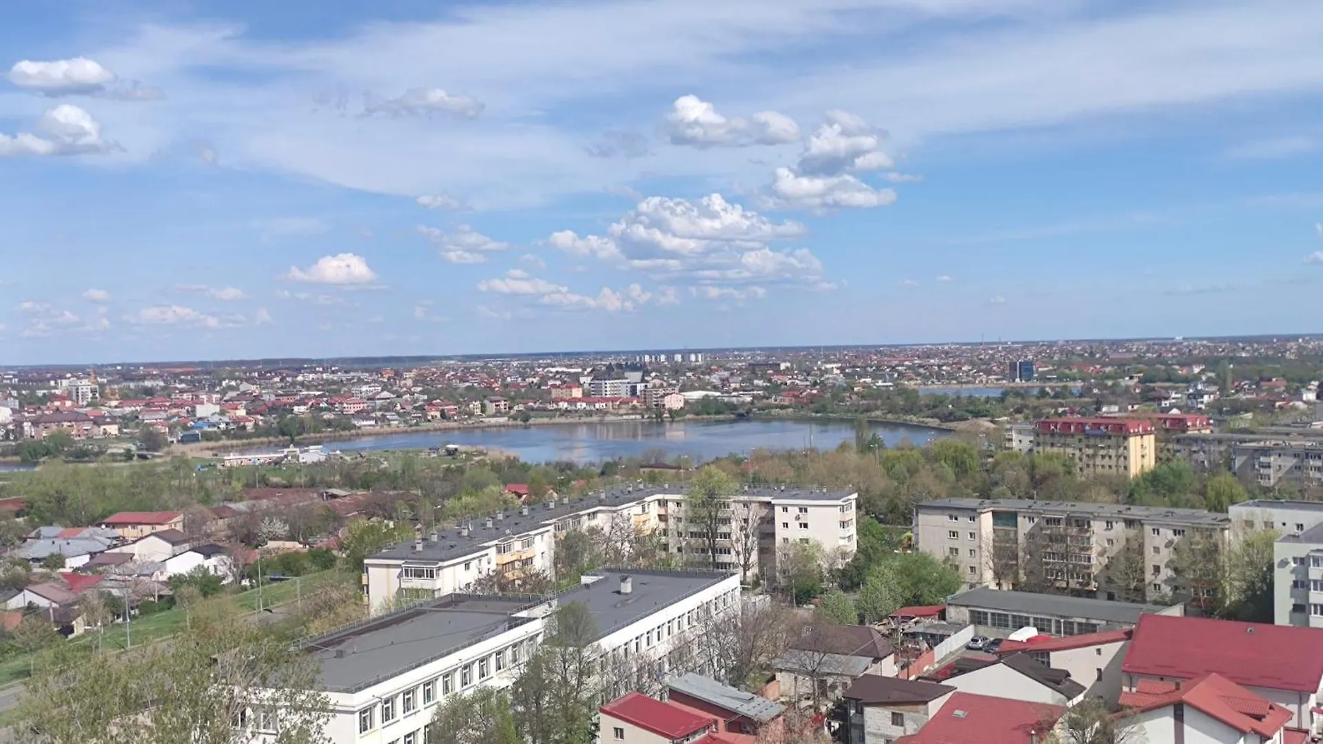 Apartment Lake View Luxury Palace Bucharest